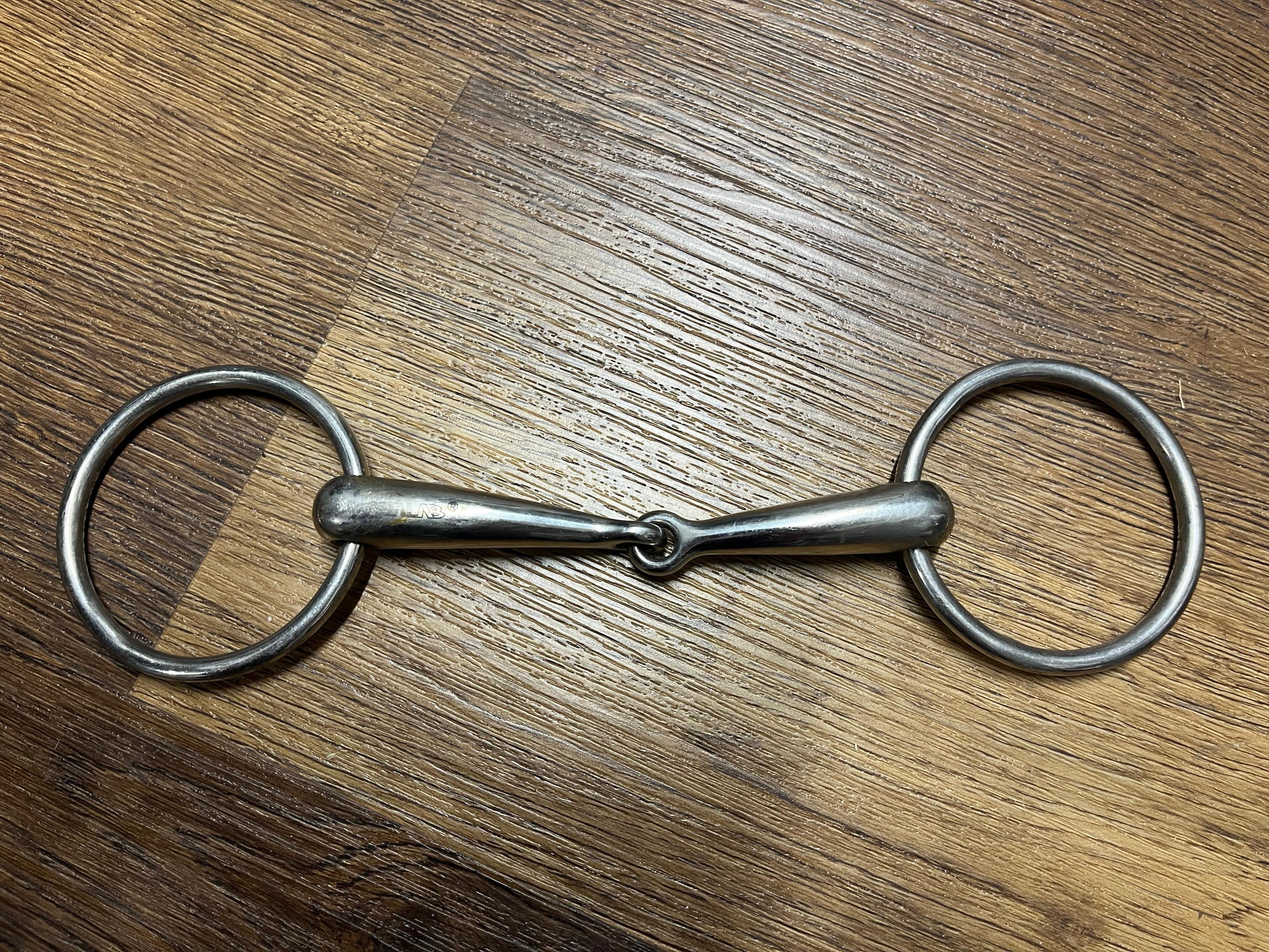 Metal AB Gebiss