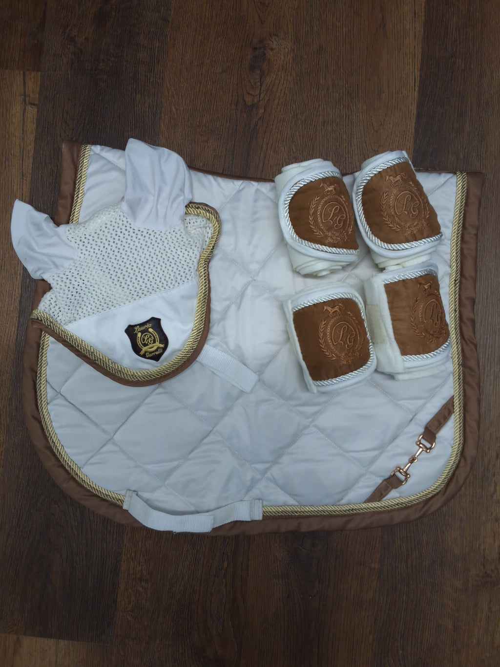 Lauria Garelli Set