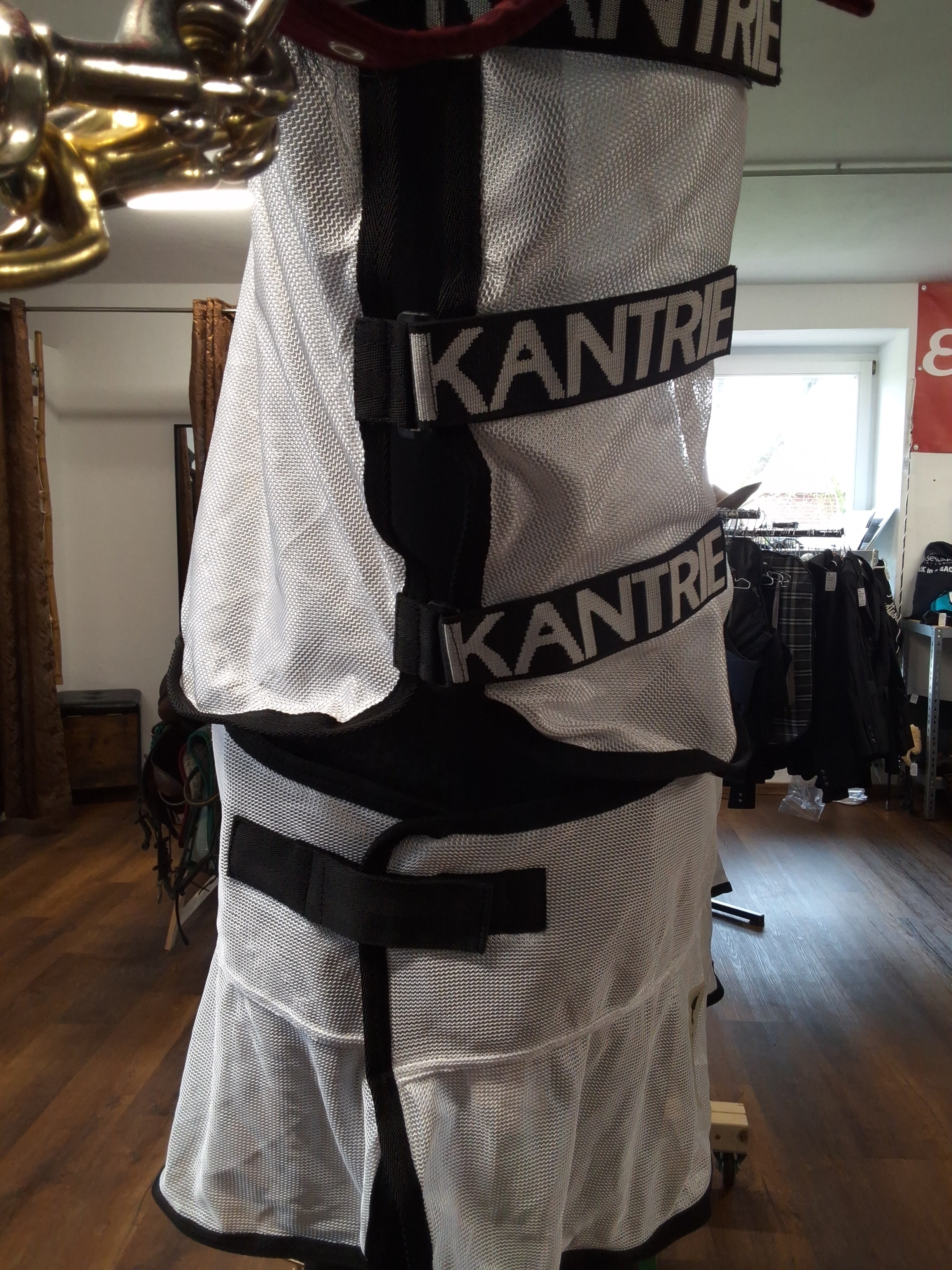 Kantrie Fliegendecke