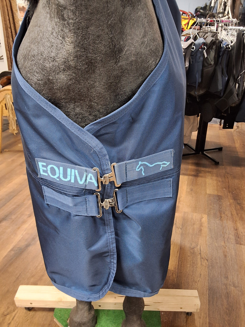 Equiva Regendecke