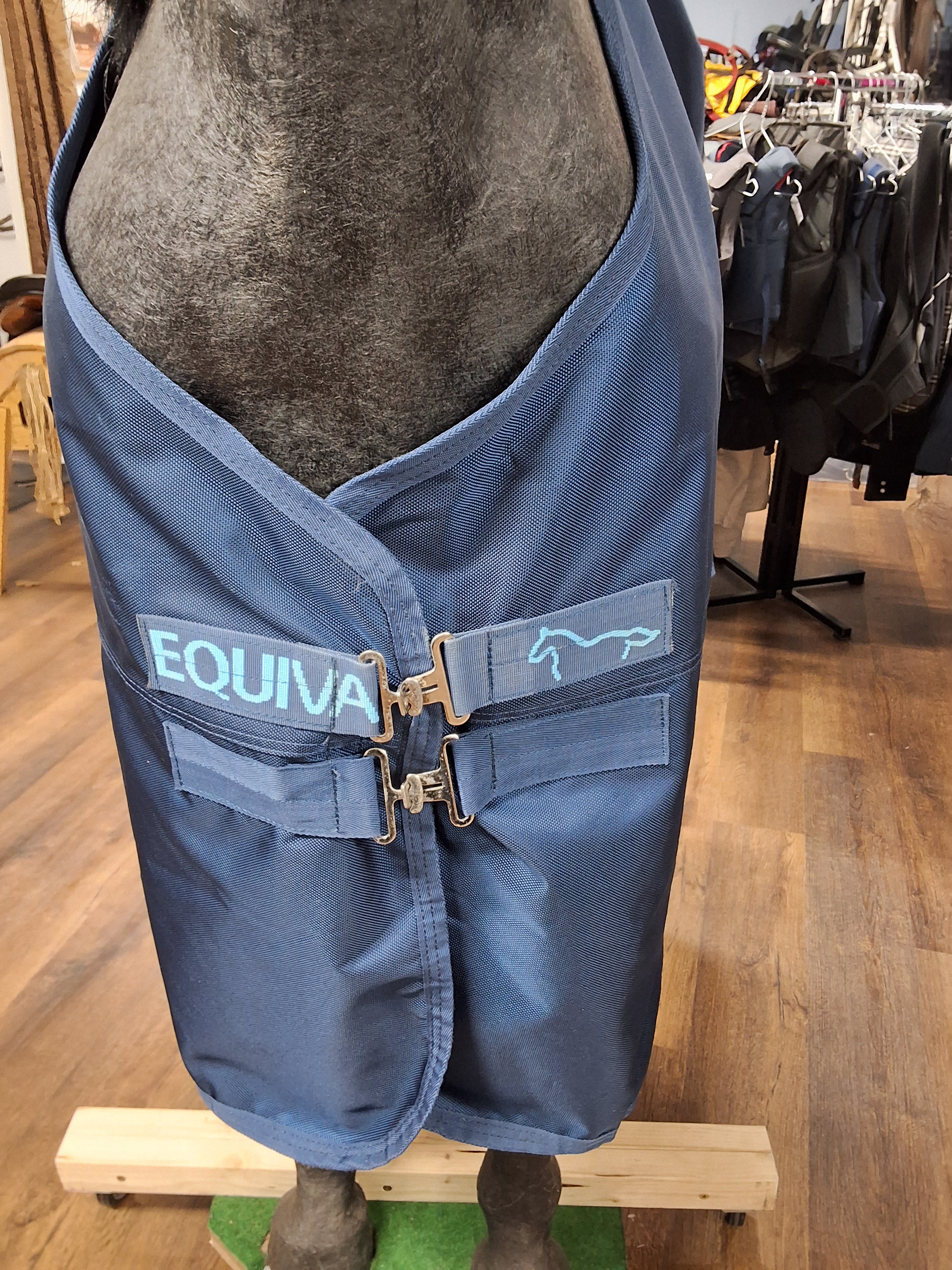 Equiva Regendecke