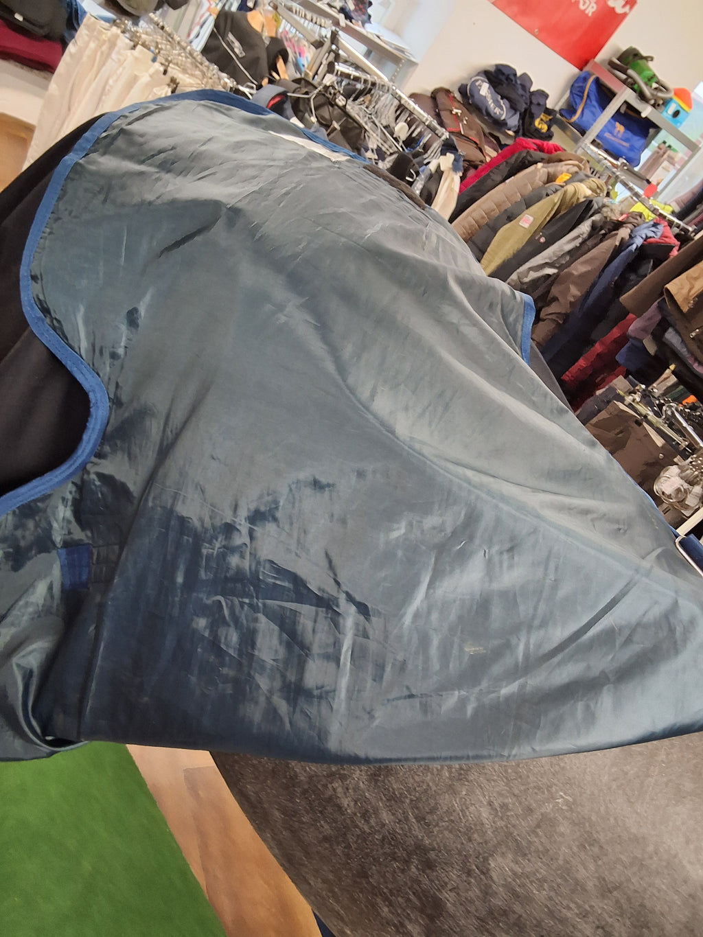 Horseware Amigo Bravo 12 Turnout light Regendecke