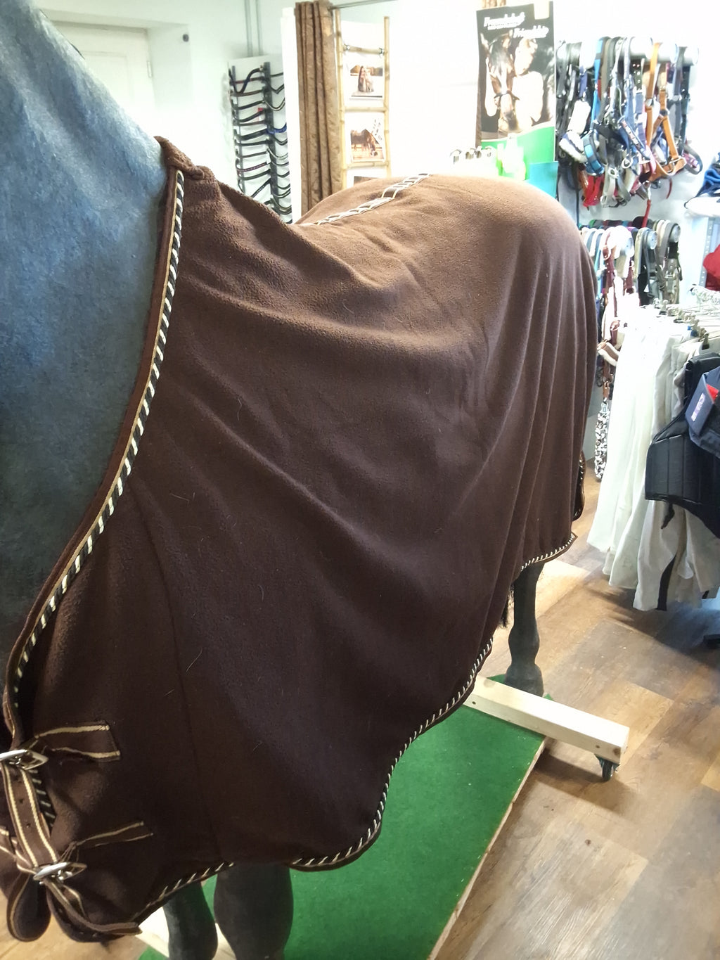 Unbekannte Abschwitzdecke