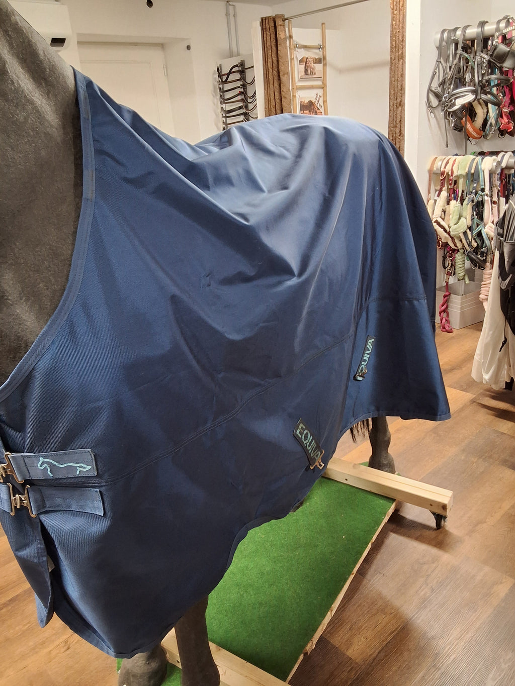 Equiva Regendecke